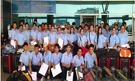 Lao động Việt Nam chuẩn bị sang Đài Loan làm việc.